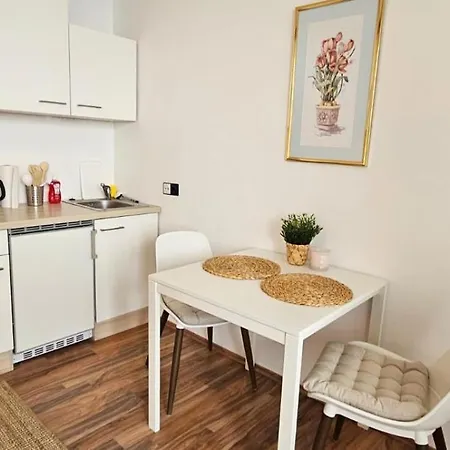 Hochkogelhaus - Flying Oasis, Hohe Wand בית אירוח *