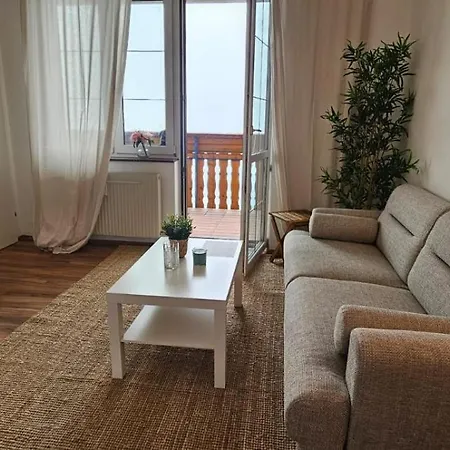 Hochkogelhaus - Flying Oasis, Hohe Wand *