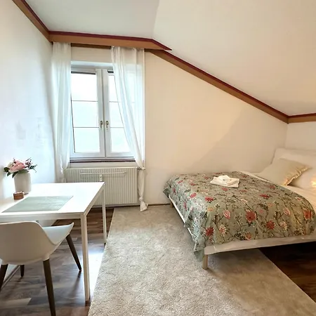 Hochkogelhaus - Flying Oasis, Hohe Wand Maiersdorf