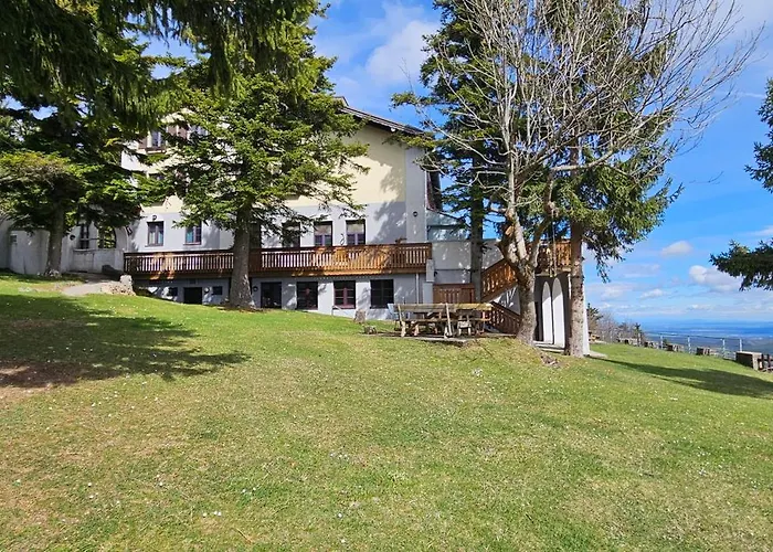 Hochkogelhaus - Flying Oasis, Hohe Wand Homestay Maiersdorf