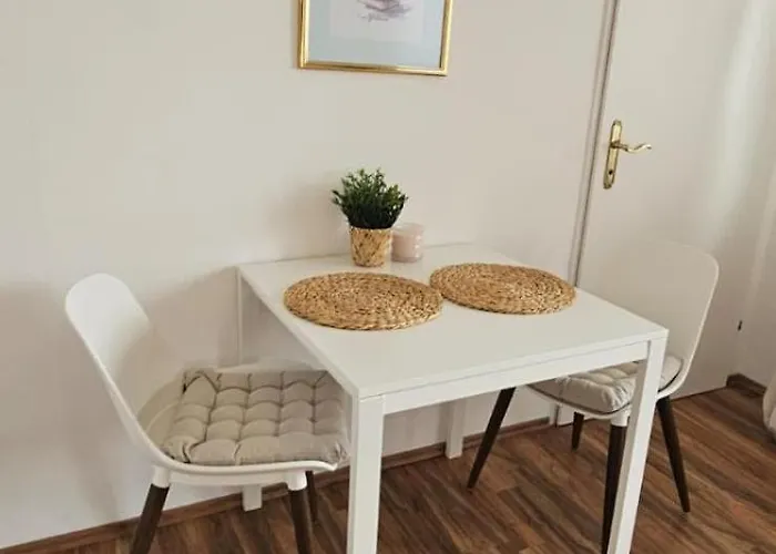 Hochkogelhaus - Flying Oasis, Hohe Wand Maiersdorf