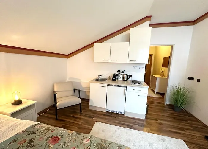 Homestay Hochkogelhaus - Flying Oasis, Hohe Wand