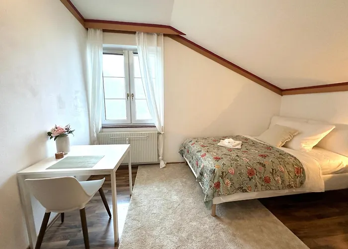 Hochkogelhaus - Flying Oasis, Hohe Wand Maiersdorf