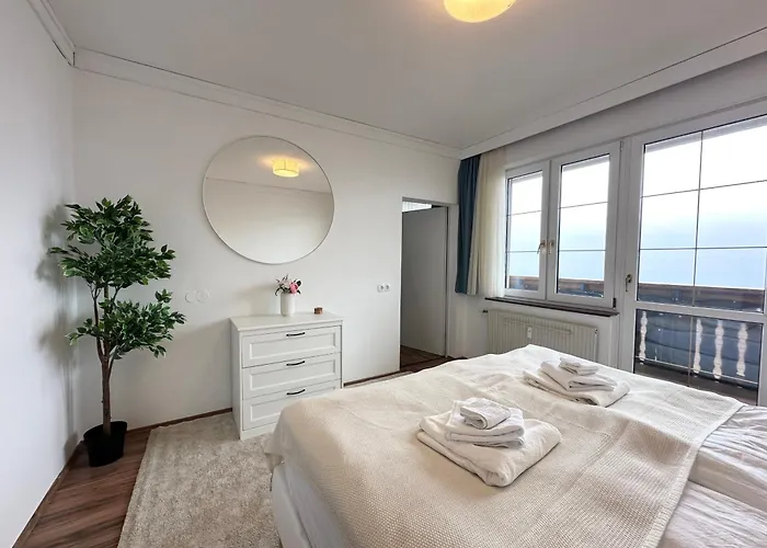 Hochkogelhaus - Flying Oasis, Hohe Wand Maiersdorf